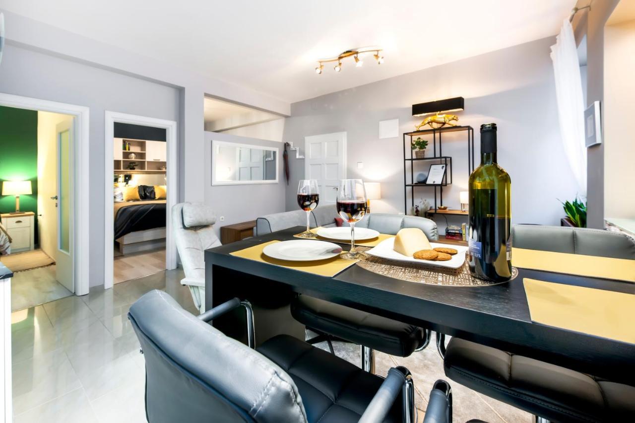 Bella Campagna - Luxury Two Bedroom Apartment Rovinj Exterior photo